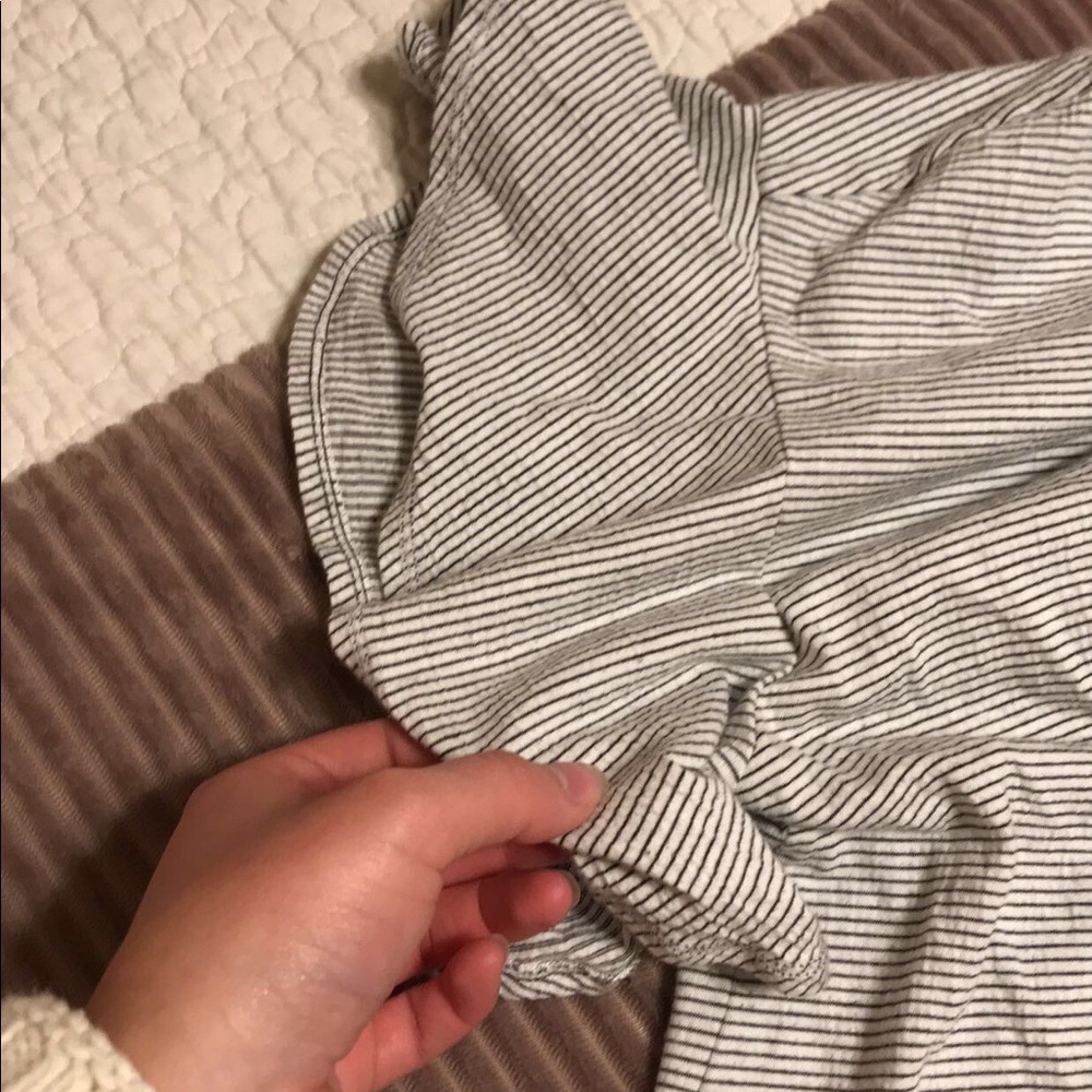 Max Studio Ruffle Blouse - Picture 3 of 7